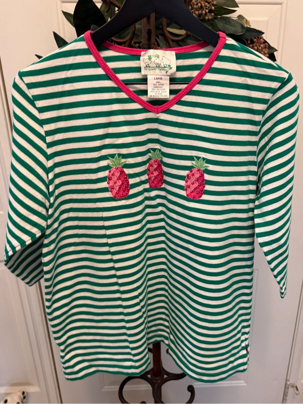 The Quacker Factory Green & White Embroidered Pineapple Beaded Cotton Top L
